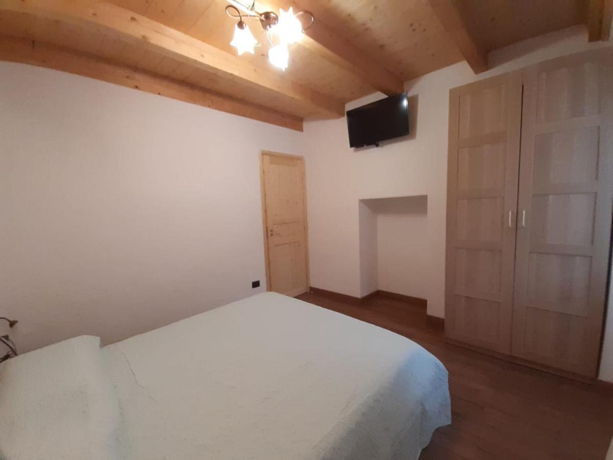보르조나사 Casa Ylenia 빌라 외부 사진